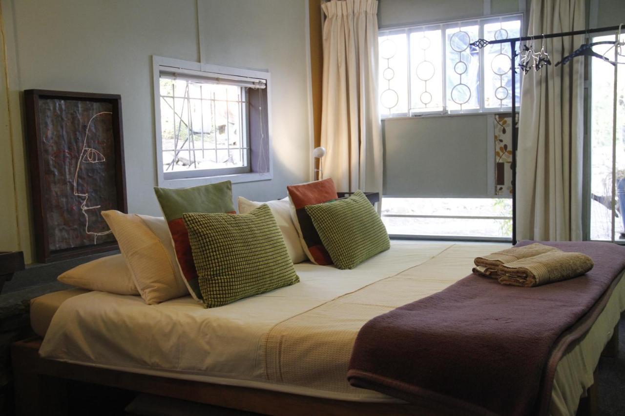 Karoo Soul Hostel Oudtshoorn Buitenkant foto