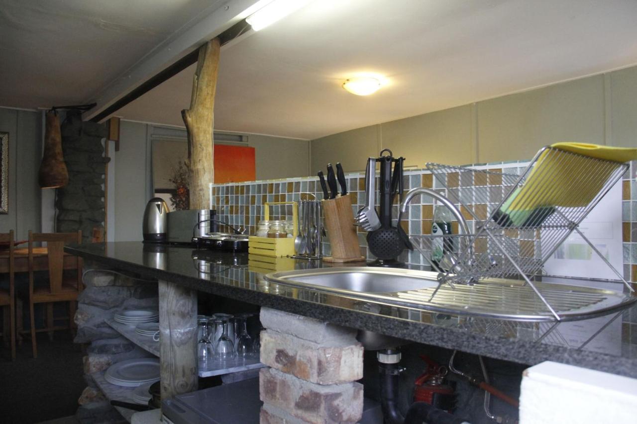 Karoo Soul Hostel Oudtshoorn Buitenkant foto