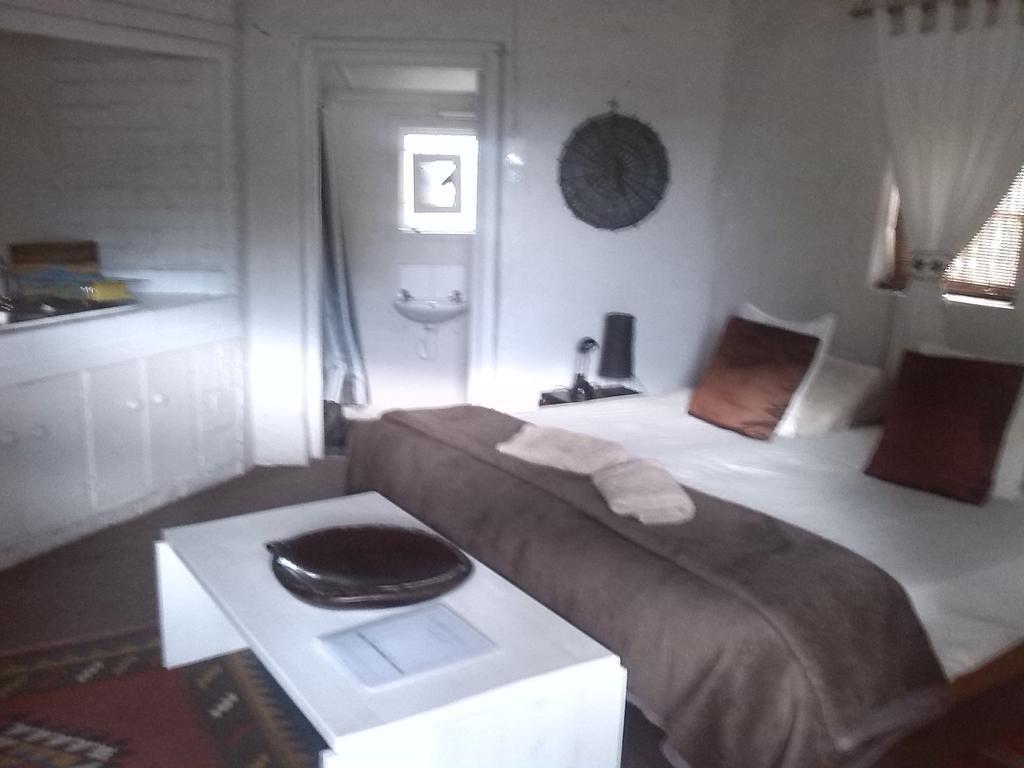 Karoo Soul Hostel Oudtshoorn Kamer foto